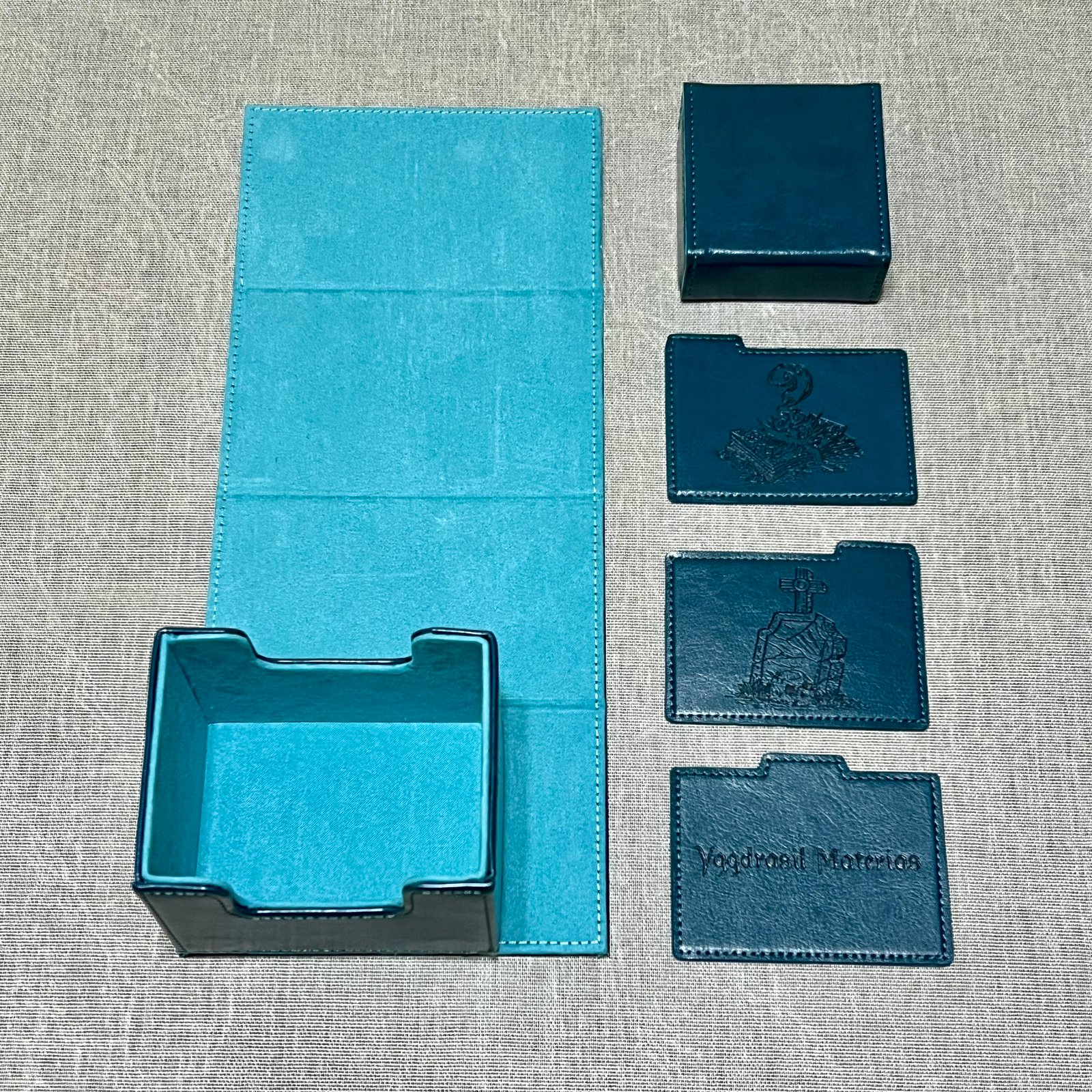 CLASSIC I, 100+ Deck Box | YGGDRASIL MATERIAS